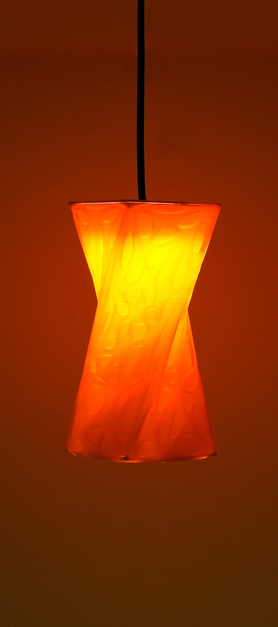 Pixelated Waist Main